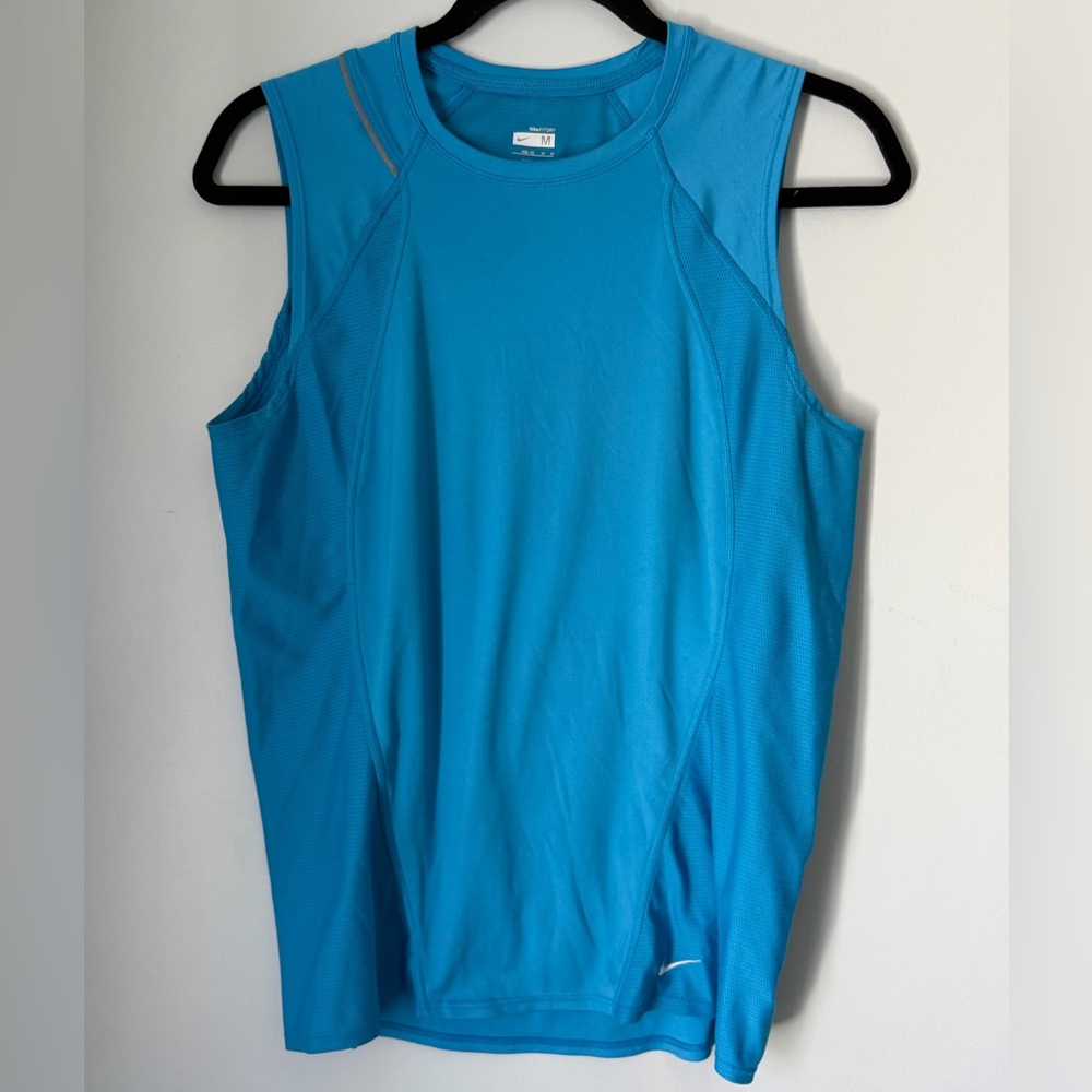 Nike Dri-FIT Women's Sleeveless Athletic Tank Blue Medium Mesh Running Training